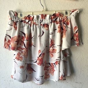 *SALE 20% off* Ruffle floral off shoulder blouse